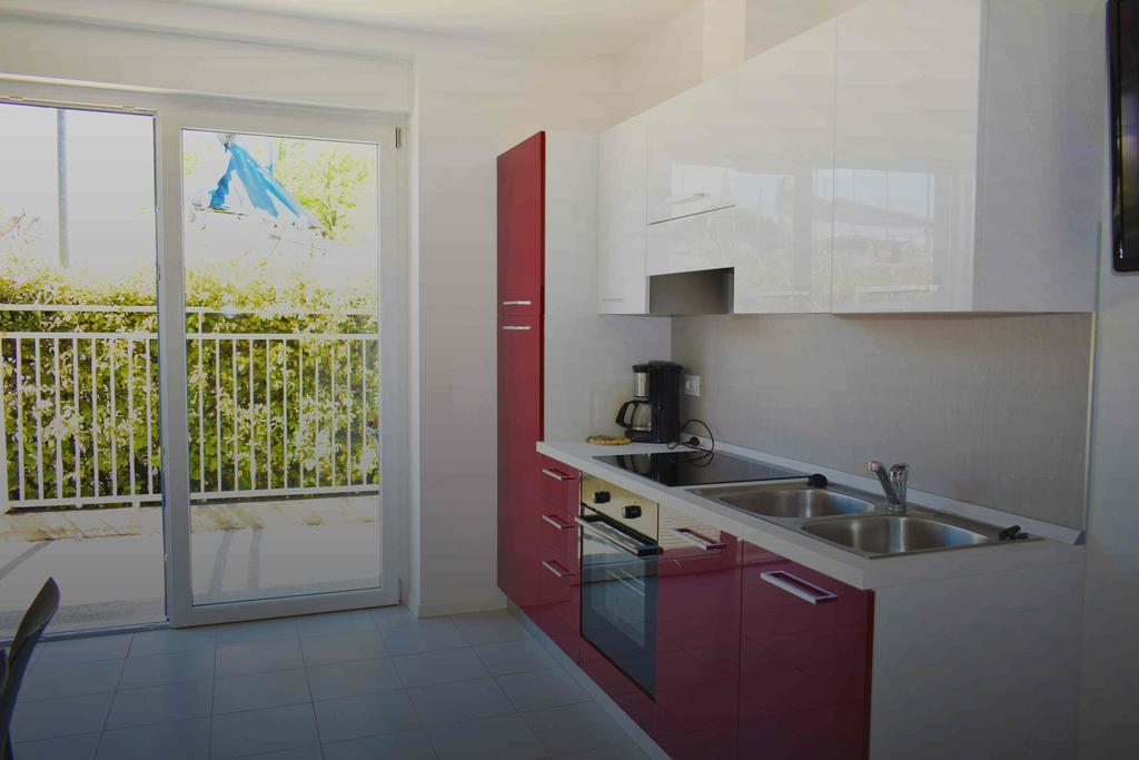 Residence Ambra Рива-дель-Гарда Экстерьер фото